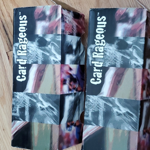 Football Cards - Picture 14 of 16